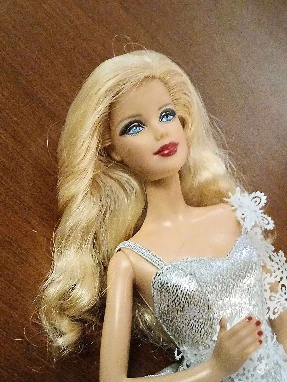 Barbie 2013 Holiday Barbie Doll (Blonde) Silver & White Gown